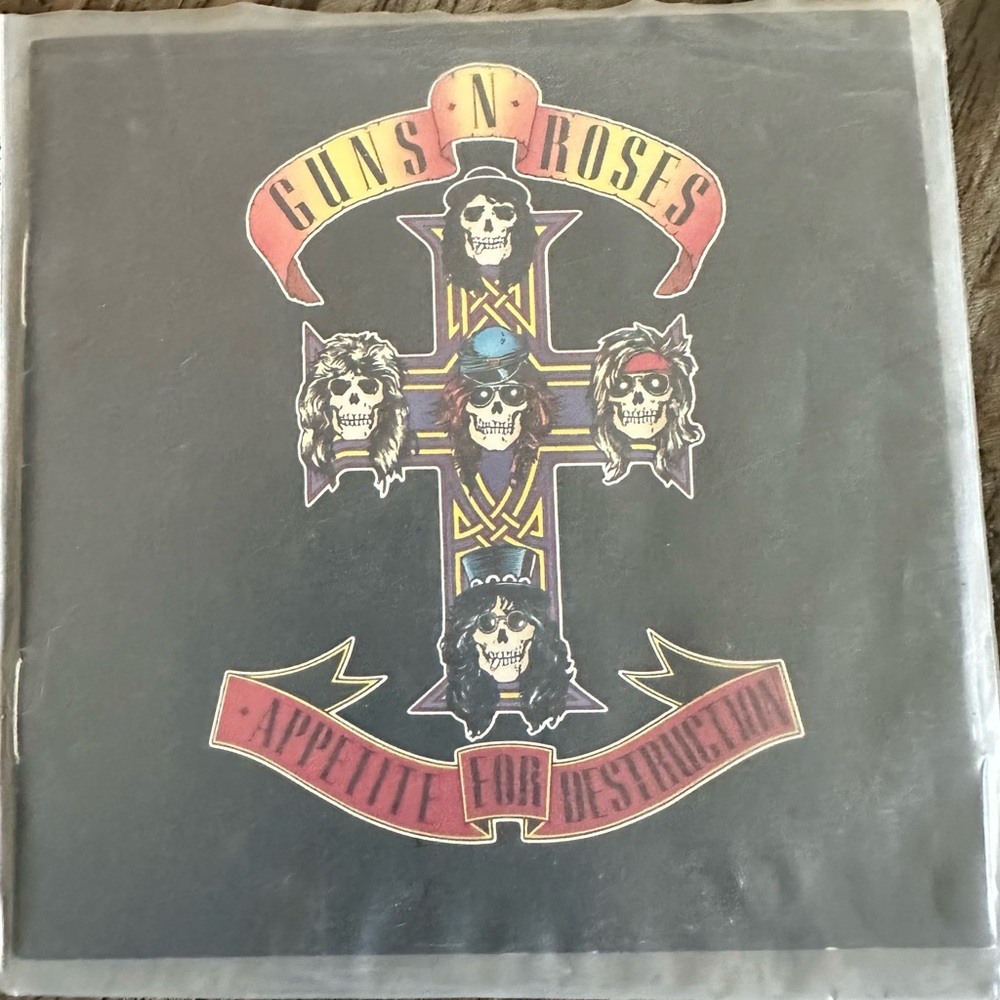 Guns N' Roses CD